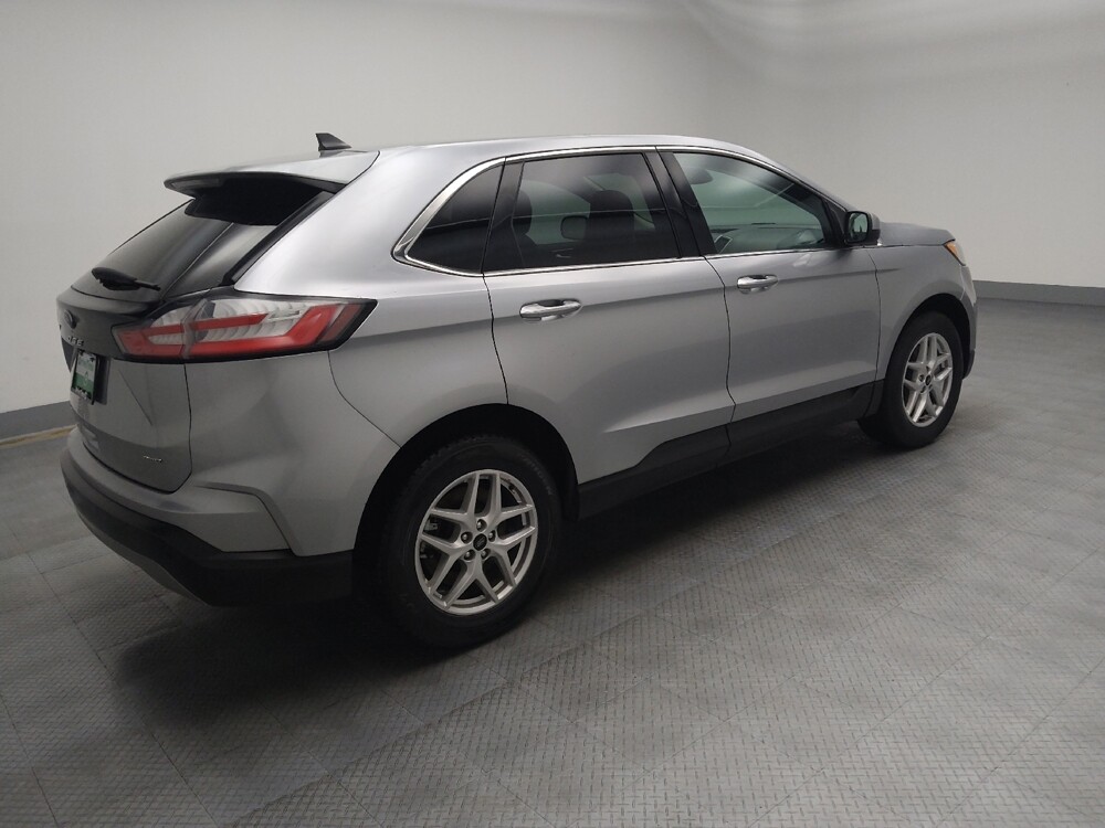 2023 Ford Edge in Midlothian, IL 60445 - 18110379 10