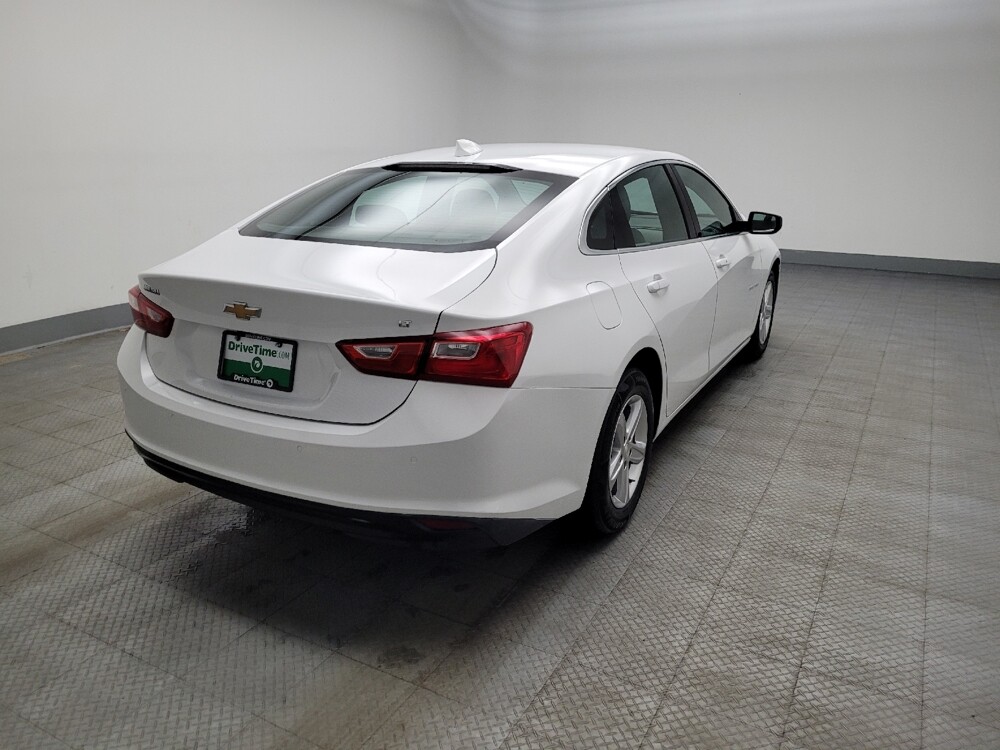 2024 Chevrolet Malibu in Des Moines, IA 50310 - 18110381 9