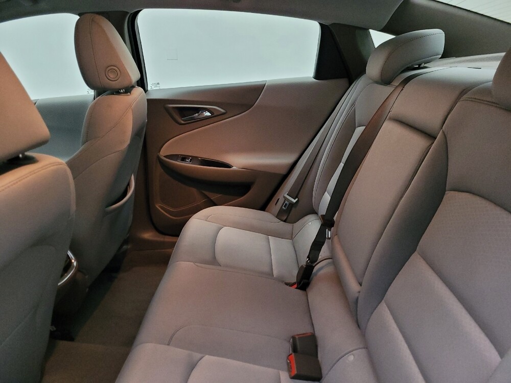 2024 Chevrolet Malibu in Des Moines, IA 50310 - 18110381 18