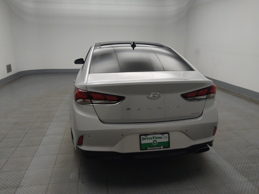 2019 Hyundai Sonata in Des Moines, IA 50310 - 18110382 6