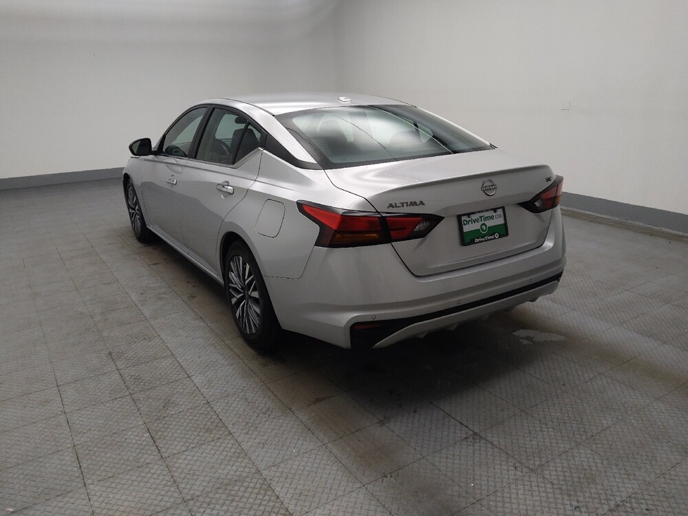 2024 Nissan Altima in Des Moines, IA 50310 - 18110383 5