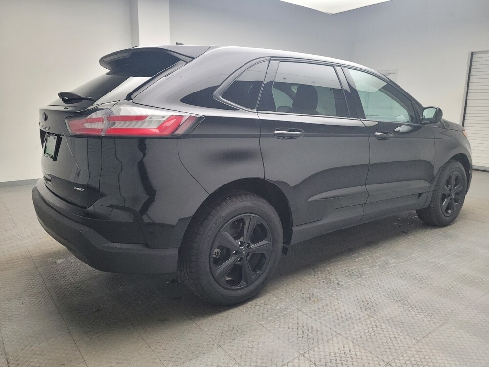 2024 Ford Edge in Indianapolis, IN 46222 - 18110385 10