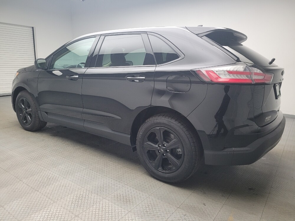2024 Ford Edge in Indianapolis, IN 46222 - 18110385 3