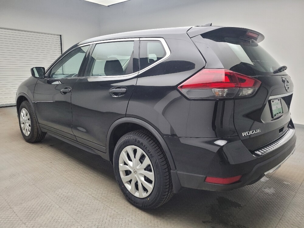 2020 Nissan Rogue in Eastpointe, MI 48021 - 18110387 3