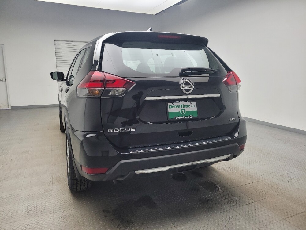 2020 Nissan Rogue in Eastpointe, MI 48021 - 18110387 6