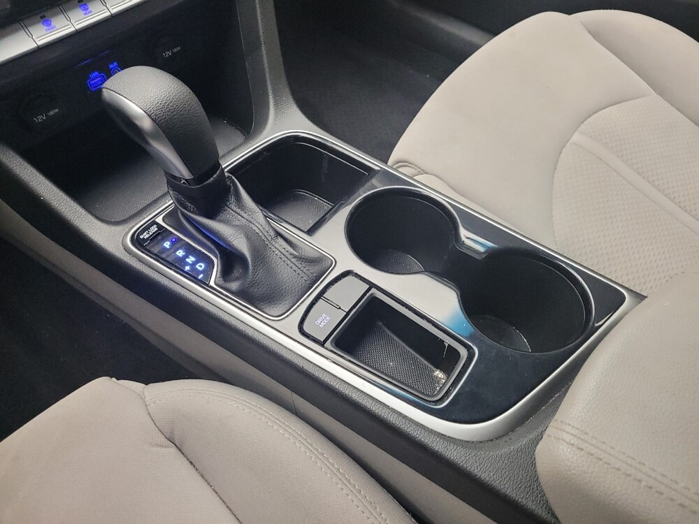 2018 Hyundai Sonata in Grand Rapids, MI 49508 - 18110388 26