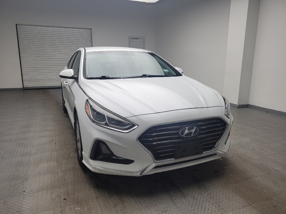 2018 Hyundai Sonata in Grand Rapids, MI 49508 - 18110388 14