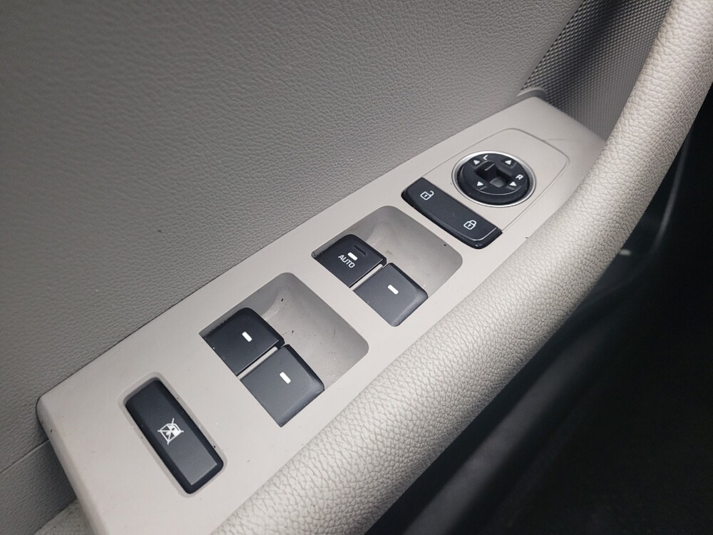 2018 Hyundai Sonata in Grand Rapids, MI 49508 - 18110388 27