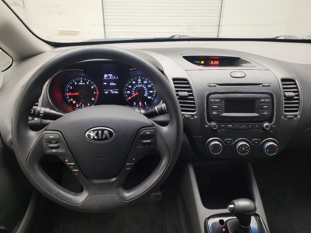 2017 Kia Forte in Grand Rapids, MI 49508 - 18110389 22