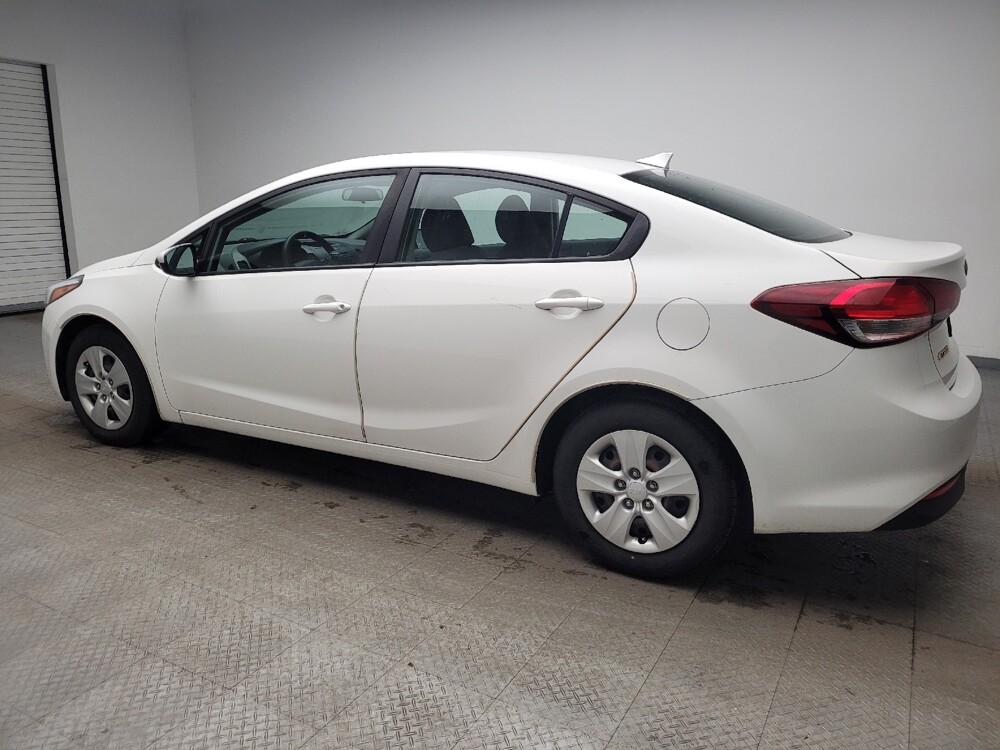 2017 Kia Forte in Grand Rapids, MI 49508 - 18110389 3
