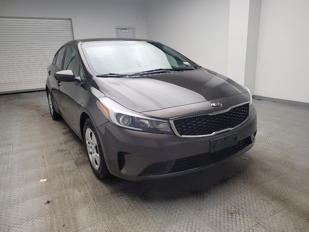2017 Kia Forte in Eastpointe, MI 48021 - 18110390 13