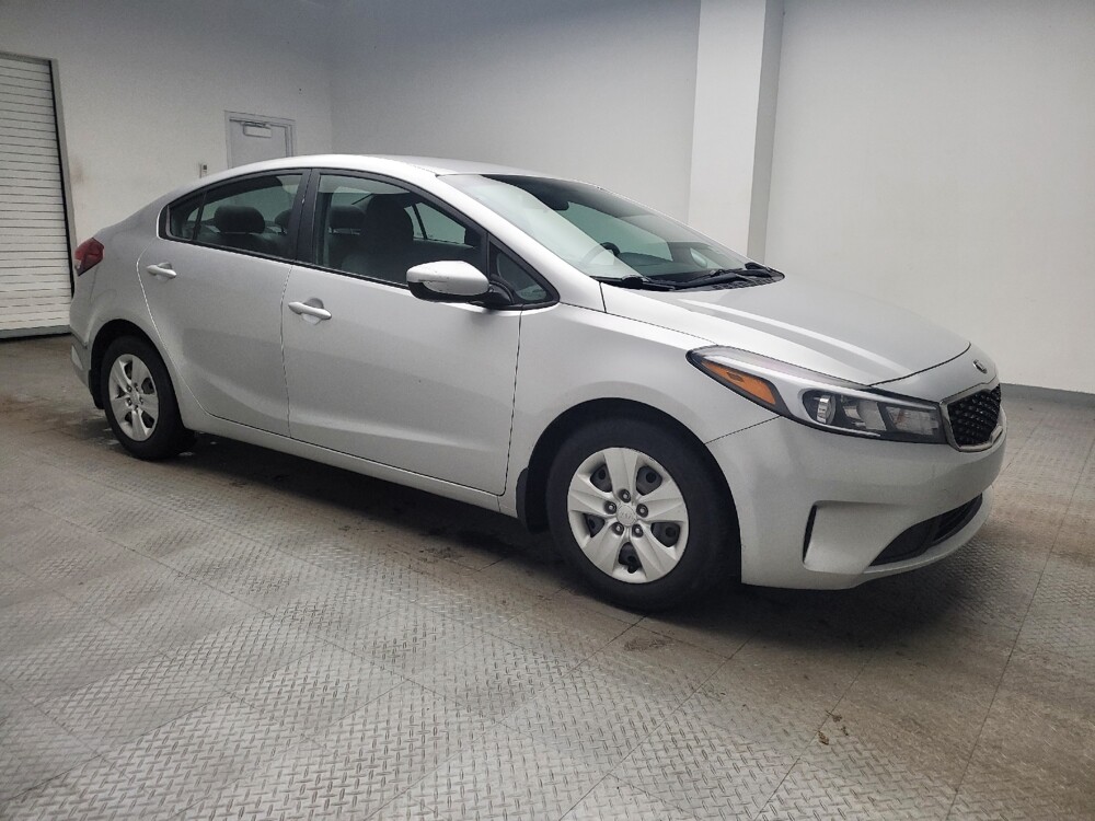 2018 Kia Forte in Eastpointe, MI 48021 - 18110391 11