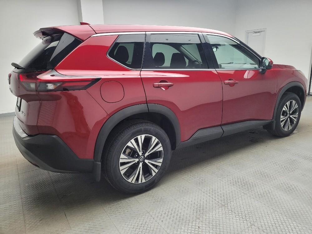 2021 Nissan Rogue in Grand Rapids, MI 49508 - 18110392 10