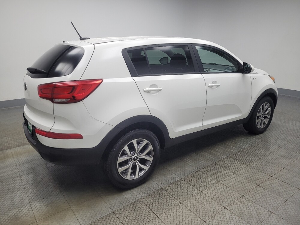 2016 Kia Sportage in Indianapolis, IN 46219 - 18110397 10