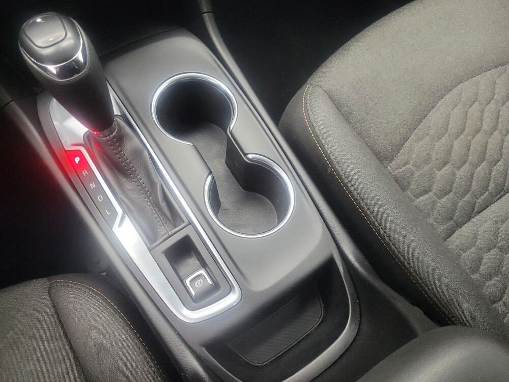 2019 Chevrolet Equinox in Highland, IN 46322 - 18110400 26