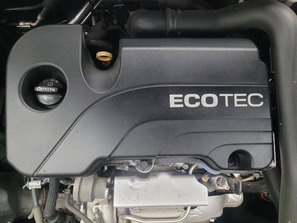 2019 Chevrolet Equinox in Highland, IN 46322 - 18110400 30