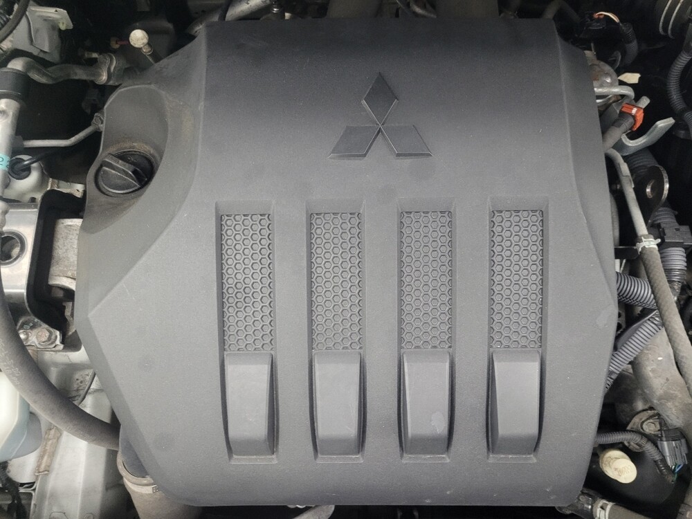 2020 Mitsubishi Eclipse Cross in Highland, IN 46322 - 18110402 30