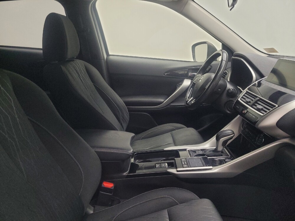 2020 Mitsubishi Eclipse Cross in Highland, IN 46322 - 18110402 21