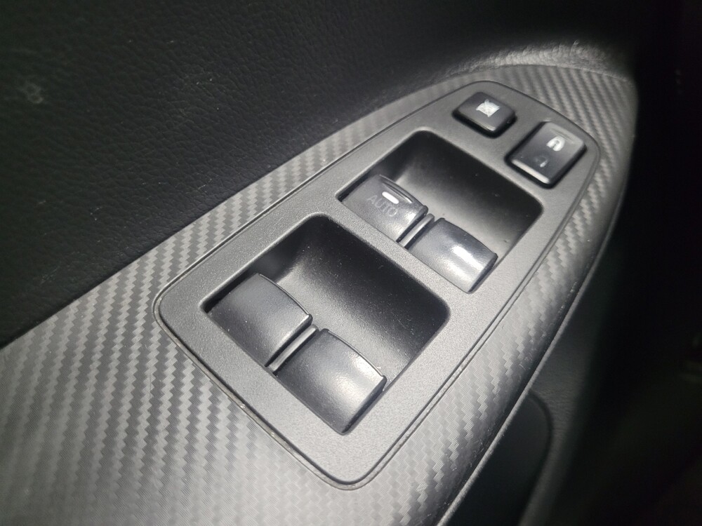 2020 Mitsubishi Eclipse Cross in Highland, IN 46322 - 18110402 27