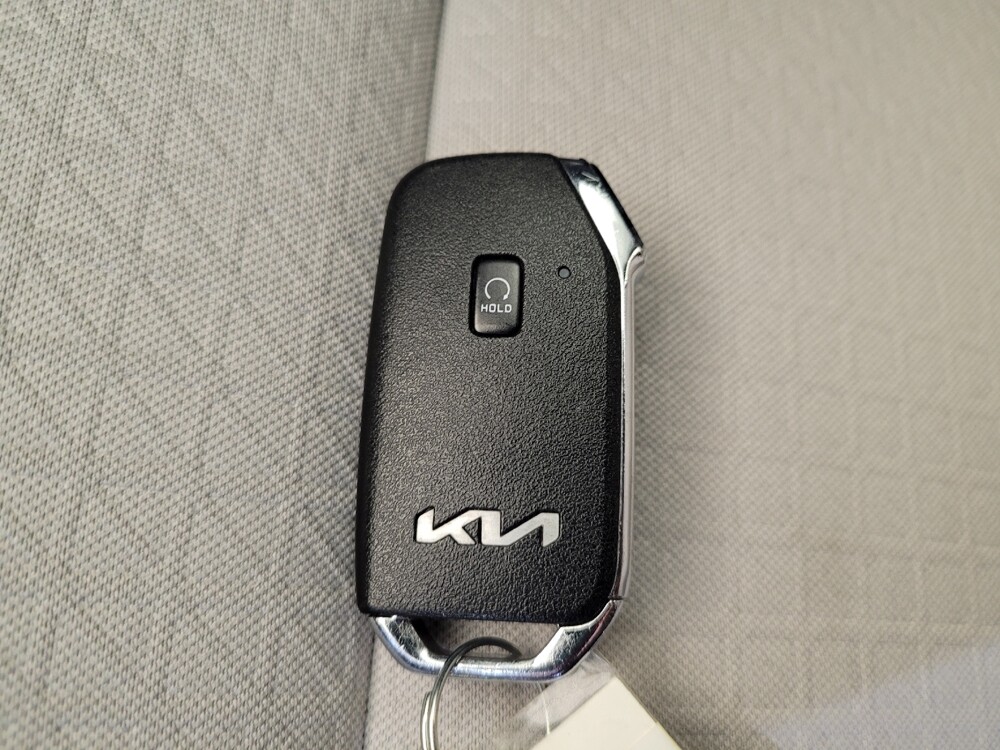 2024 Kia Soul in Maple Heights, OH 44137 - 18110409 32