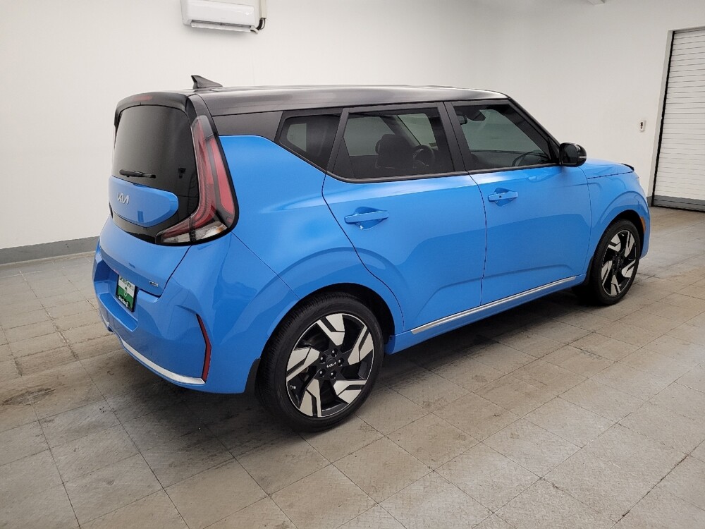 2024 Kia Soul in Maple Heights, OH 44137 - 18110409 10