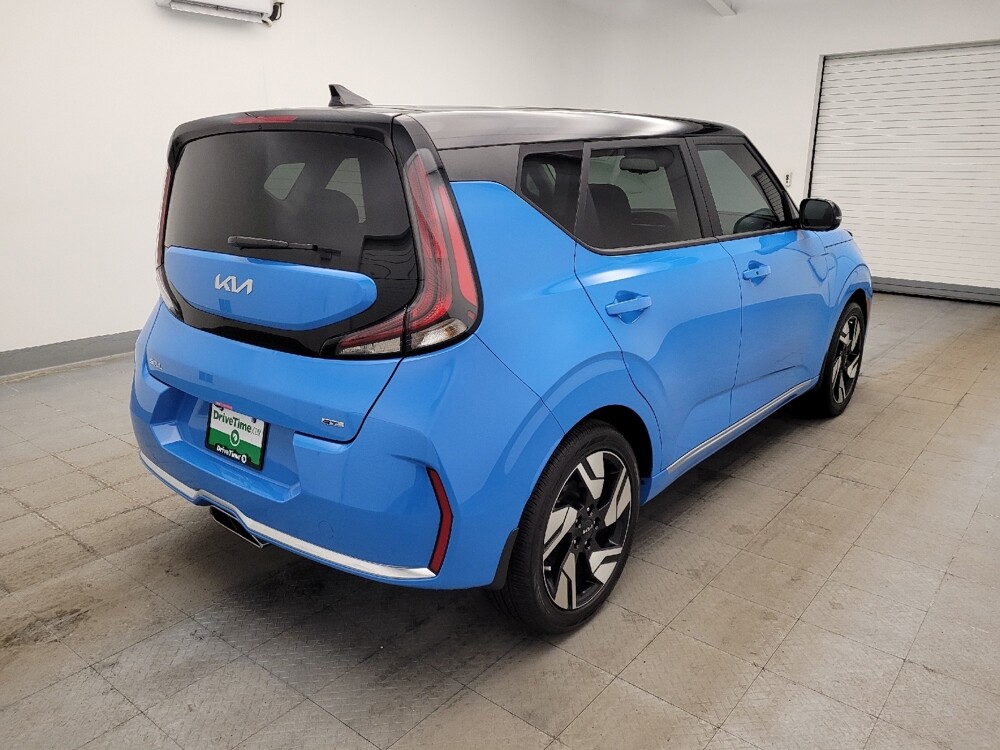 2024 Kia Soul in Maple Heights, OH 44137 - 18110409 9