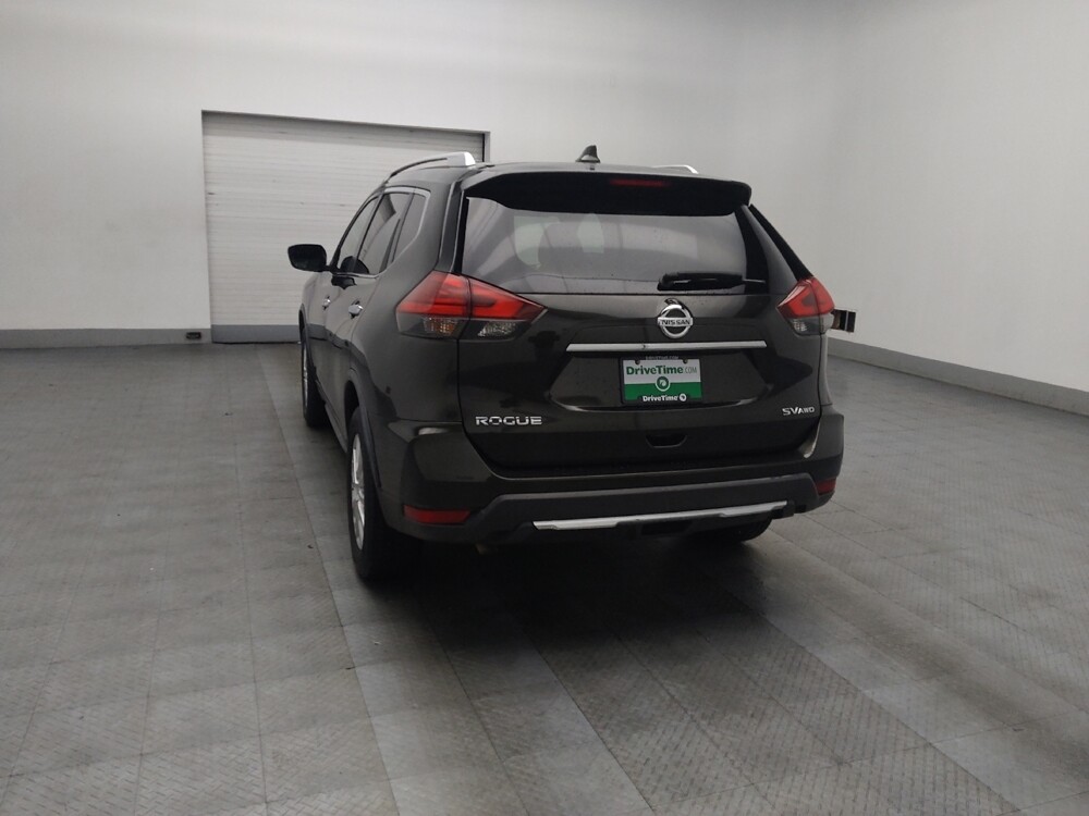 2017 Nissan Rogue in Conyers, GA 30094 - 18110417 5