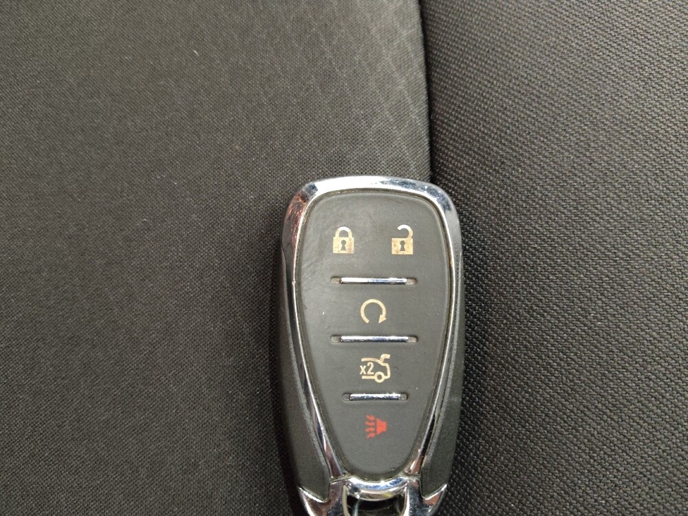 2024 Chevrolet Malibu in Des Moines, IA 50310 - 18110420 32