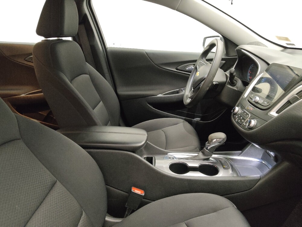 2024 Chevrolet Malibu in Des Moines, IA 50310 - 18110420 21