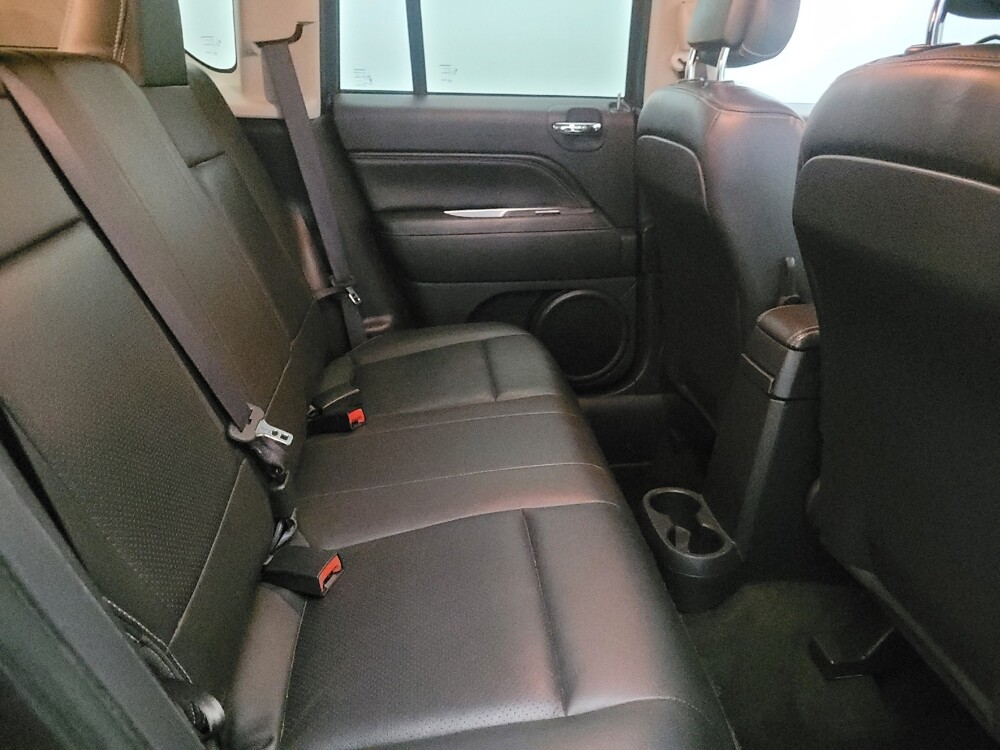 2017 Jeep Compass in New Castle, DE 19720 - 18110421 19