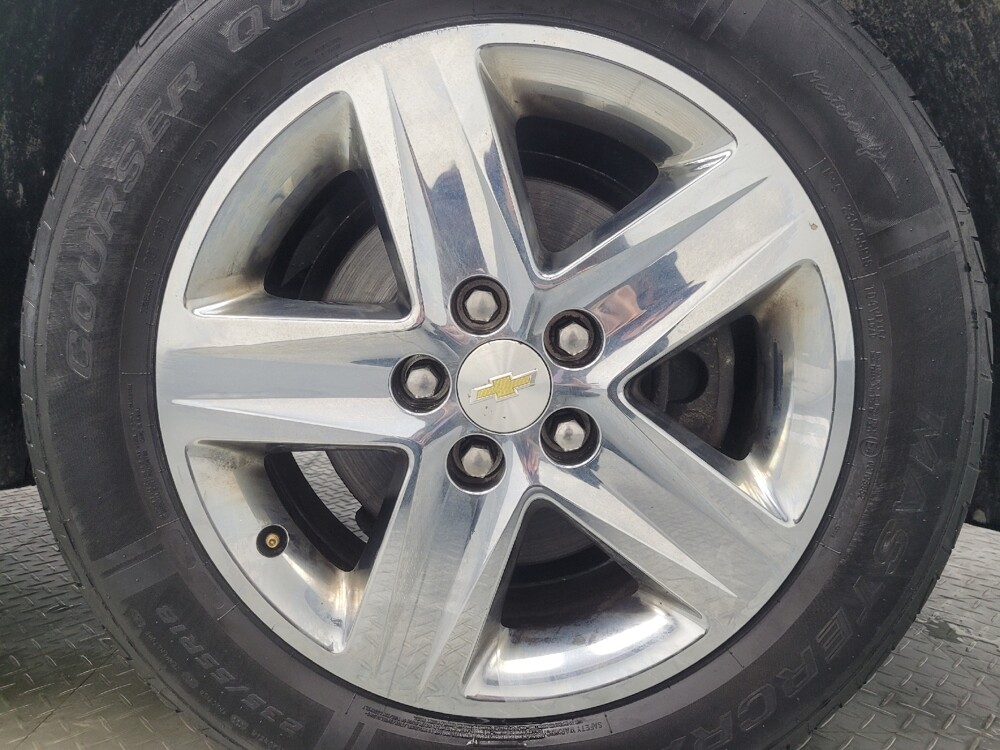 2015 Chevrolet Equinox in Indianapolis, IN 46222 - 18110427 31