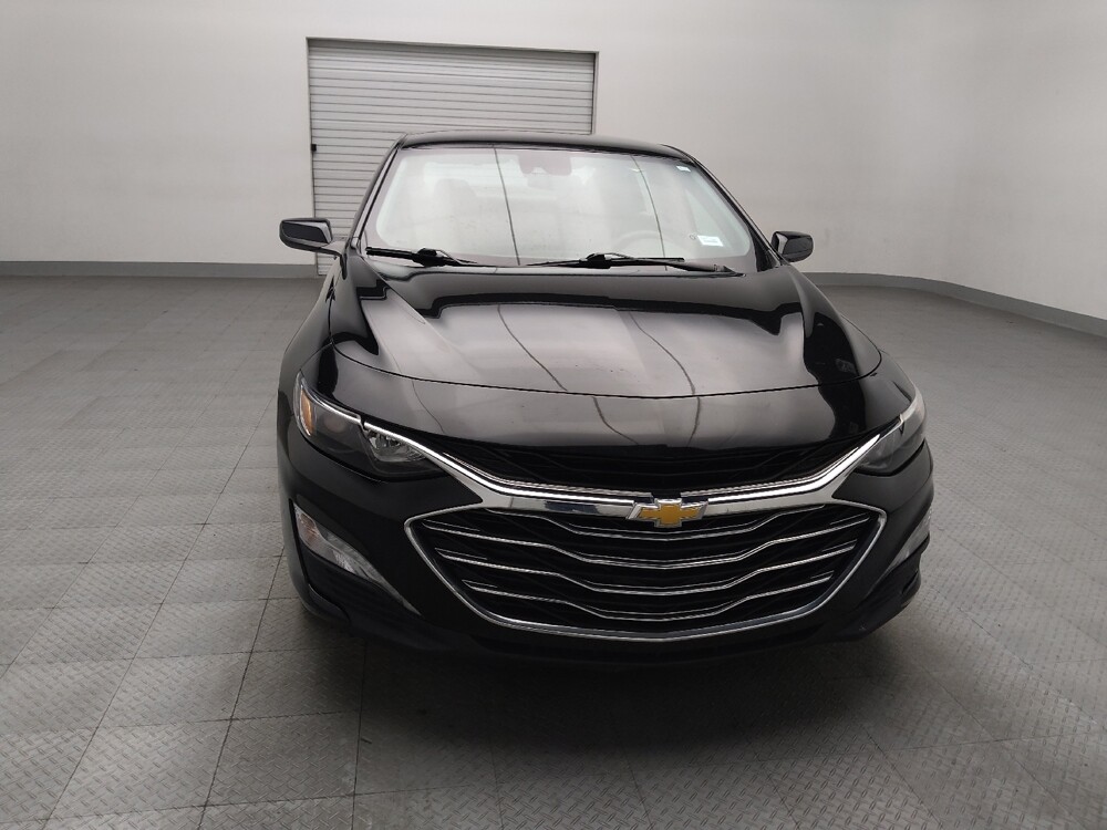 2021 Chevrolet Malibu in Plano, TX 75074 - 18110428 14