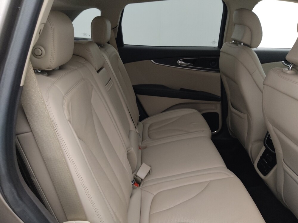 2019 Lincoln Nautilus in Clearwater, FL 33764 - 18110430 19