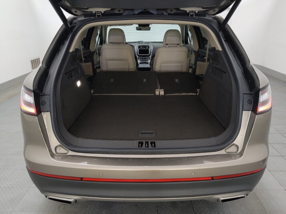 2019 Lincoln Nautilus in Clearwater, FL 33764 - 18110430 29