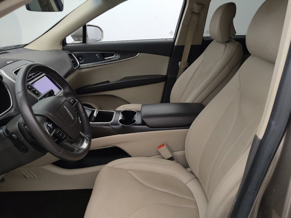 2019 Lincoln Nautilus in Clearwater, FL 33764 - 18110430 17