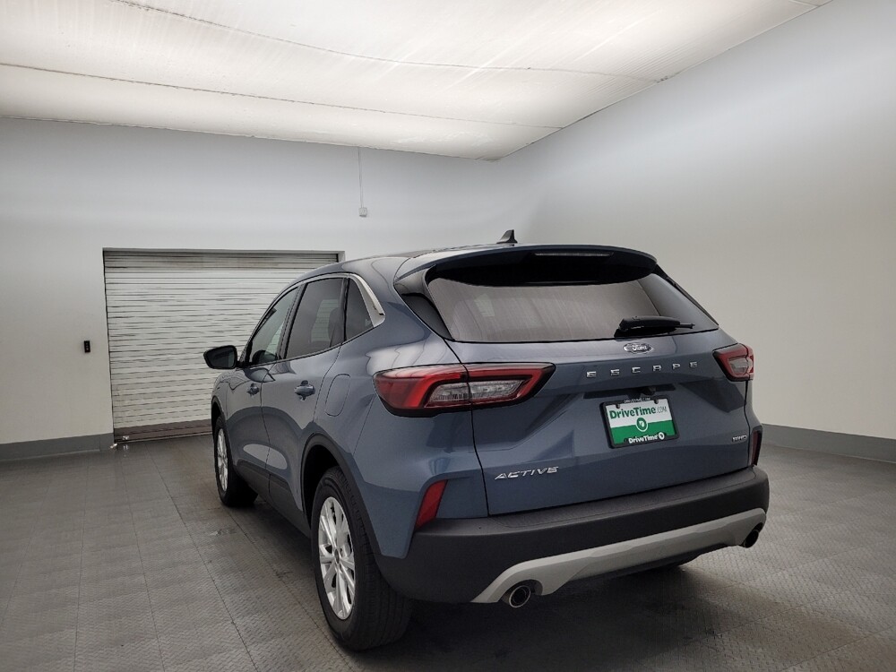 2024 Ford Escape in Glendale, AZ 85301 - 18110439 5