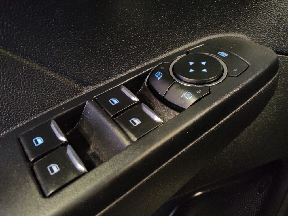 2024 Ford Escape in Glendale, AZ 85301 - 18110439 27