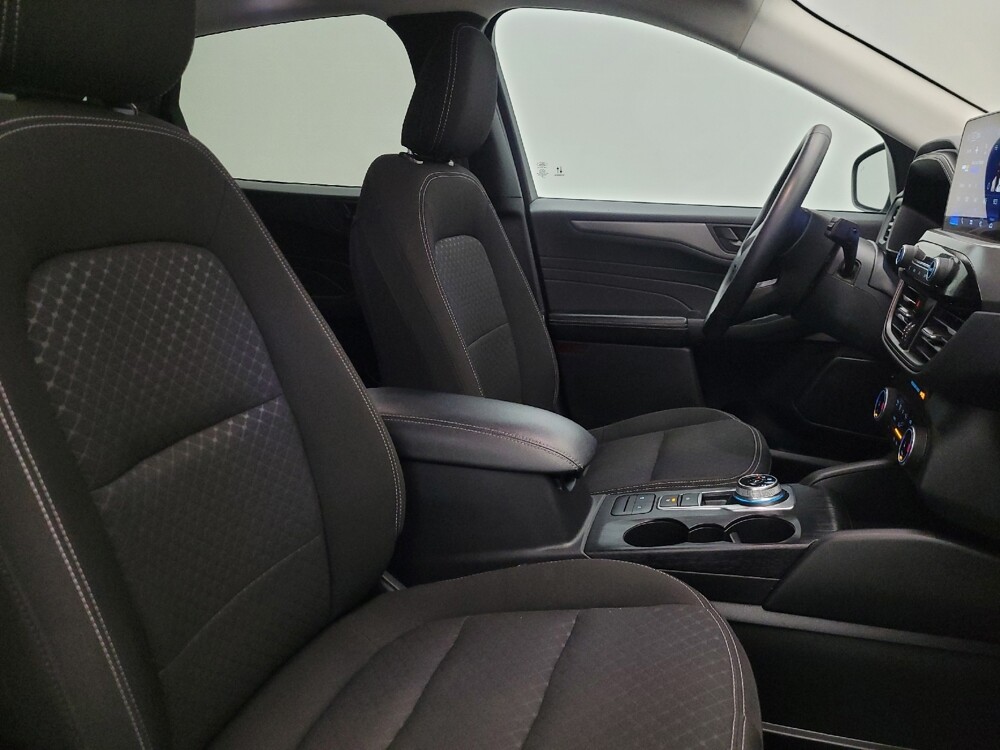 2024 Ford Escape in Glendale, AZ 85301 - 18110439 21