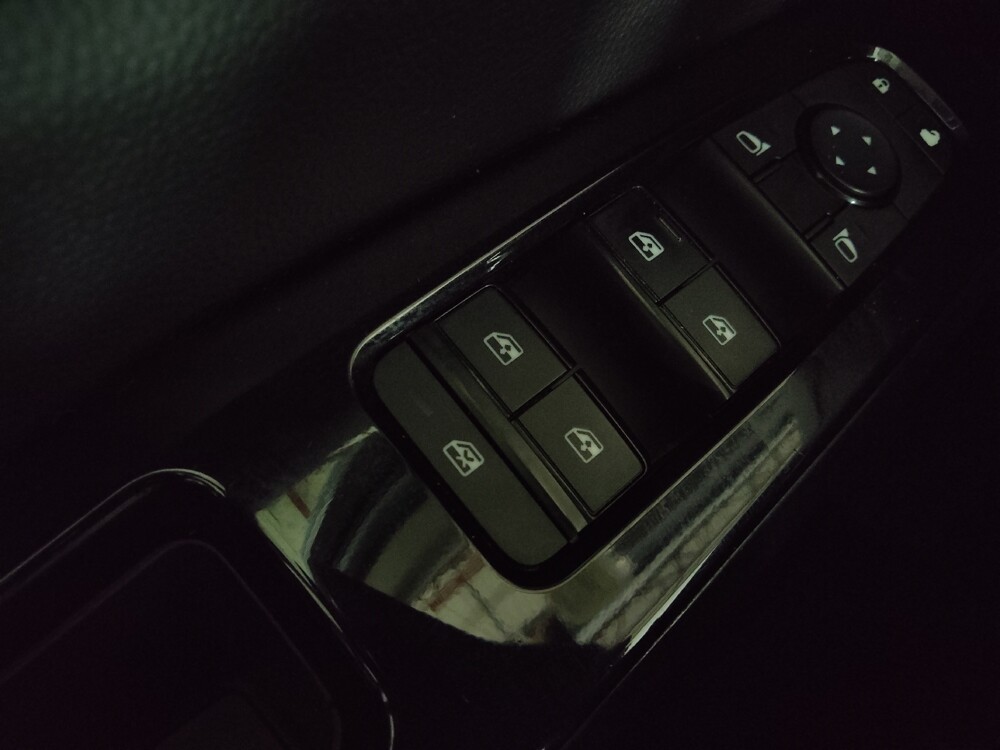 2022 Nissan Pathfinder in Knoxville, TN 37923 - 18110445 27