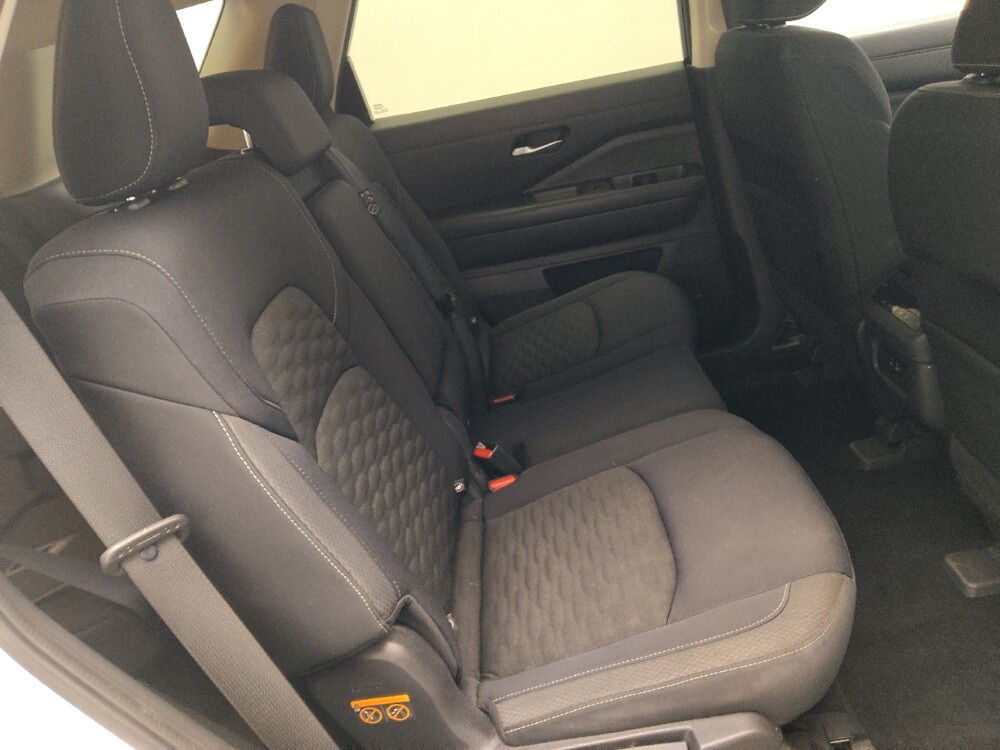 2022 Nissan Pathfinder in Knoxville, TN 37923 - 18110445 19