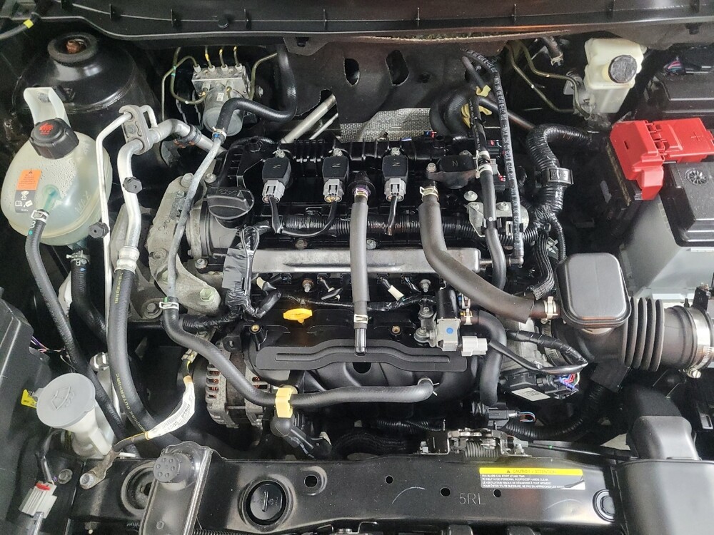 2019 Nissan Kicks in Knoxville, TN 37923 - 18110446 30