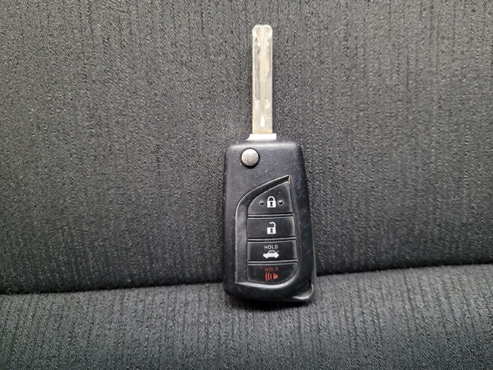 2019 Toyota Camry in Reno, NV 89502 - 18110462 32