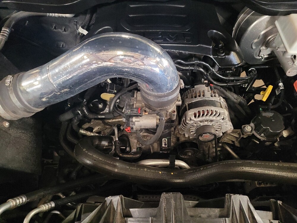 2021 RAM 1500 in Lauderdale Lakes, FL 33313 - 18110463 30