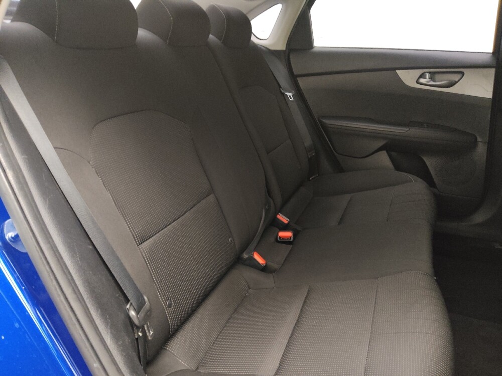 2019 Kia Forte in Sanford, FL 32773 - 18110465 19