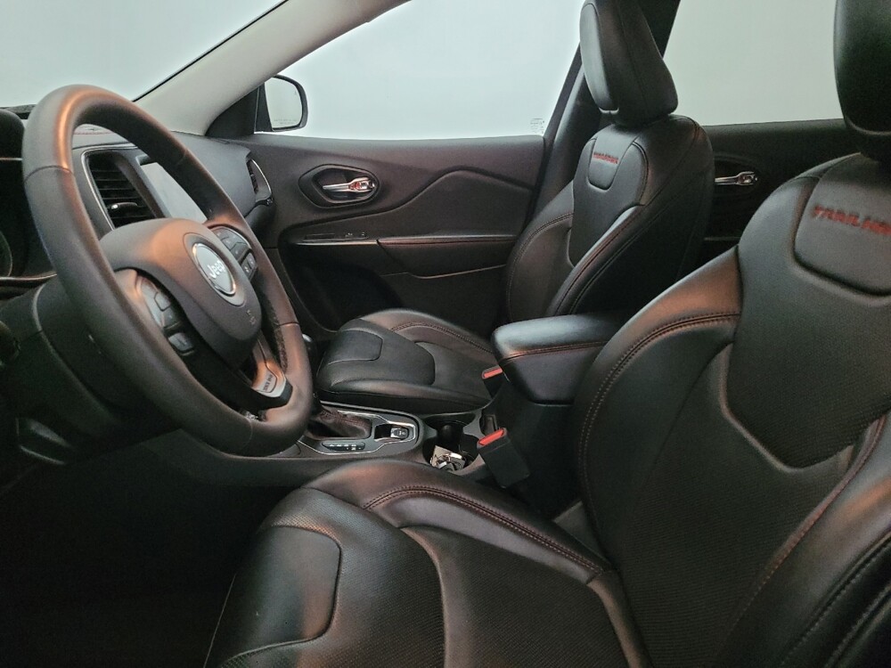 2022 Jeep Cherokee in Plymouth Meeting, PA 19462 - 18110471 17