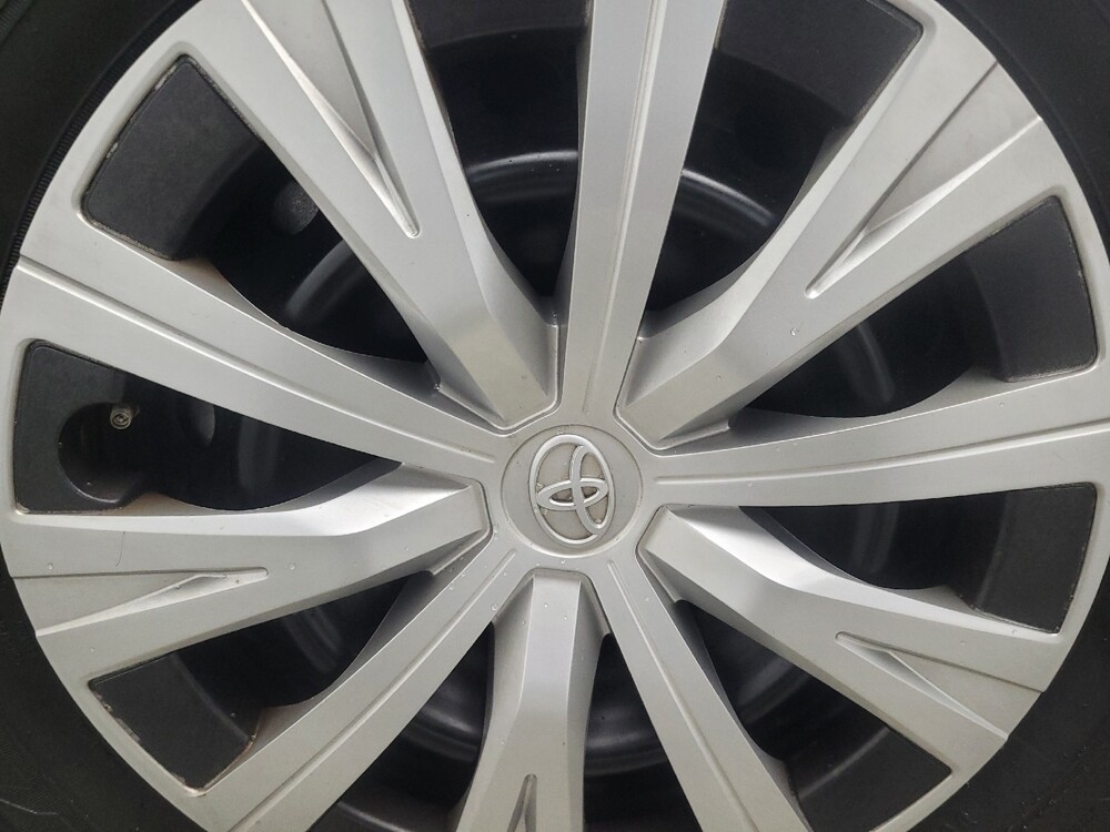 2022 Toyota Camry in Columbus, GA 31909 - 18110473 31