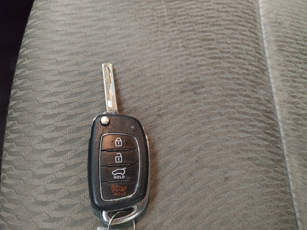 2018 Hyundai Santa Fe in Midlothian, IL 60445 - 18110483 32