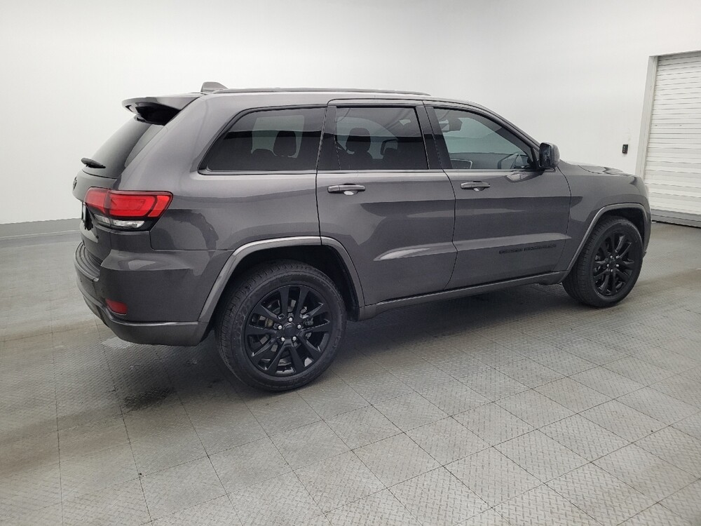 2018 Jeep Grand Cherokee in Jacksonville, FL 32225 - 18110486 10