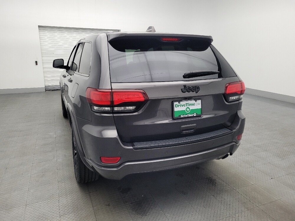 2018 Jeep Grand Cherokee in Jacksonville, FL 32225 - 18110486 6