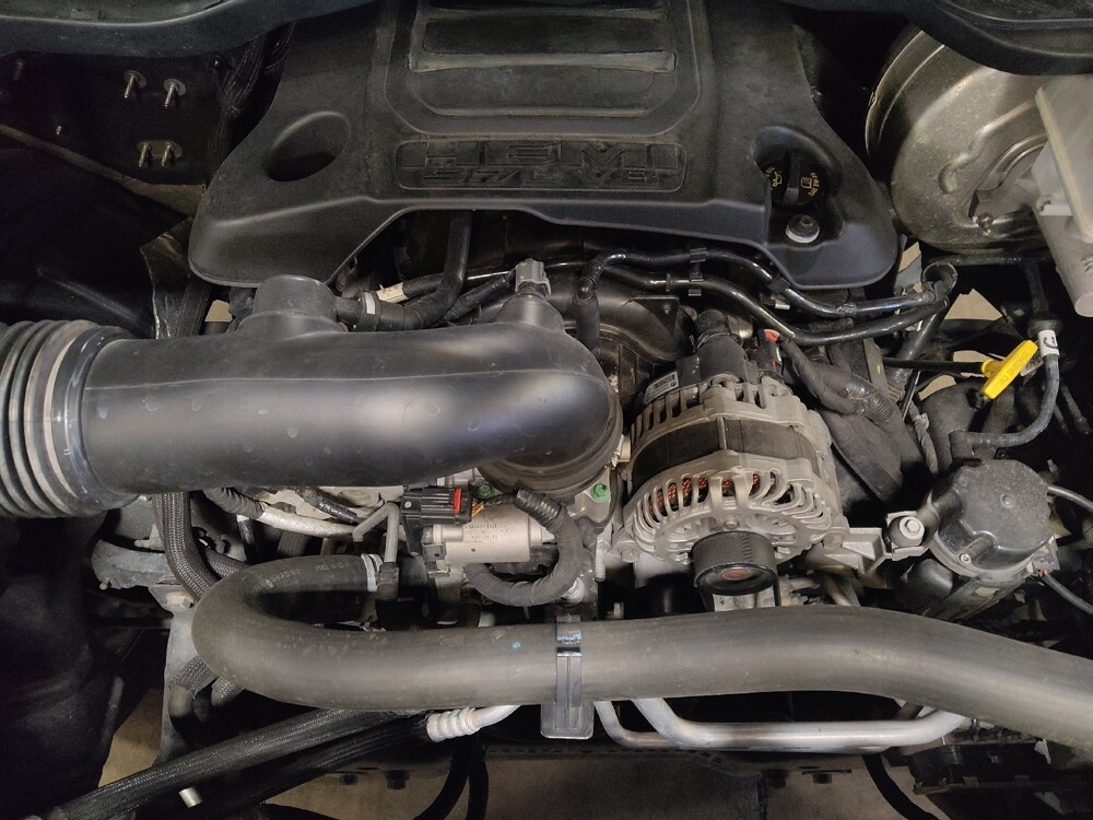 2019 RAM 1500 in Lauderdale Lakes, FL 33313 - 18110488 30